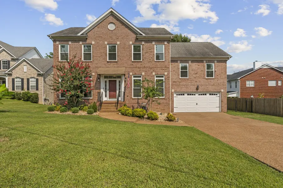 3014 Melbourne Ct #E, Mount Juliet, TN 37122