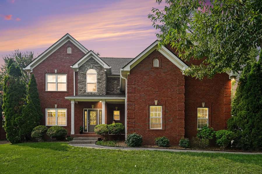 1185 McCoury Ln, Spring Hill, TN 37174