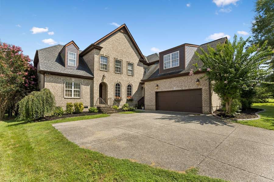 3005 Mickey Rd, Spring Hill, TN 37174