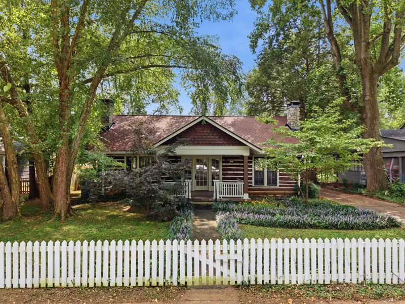 808 E Burton St #E, Murfreesboro, TN 37130