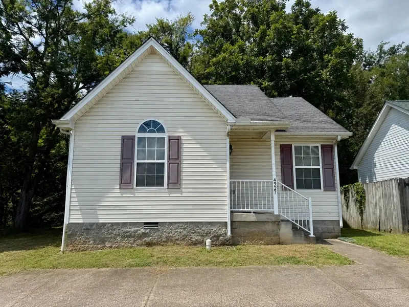 4927 Camborne Cir, Murfreesboro, TN 37129