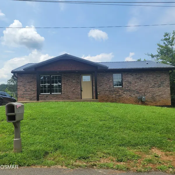 709 8th Street, Newport, TN 37821