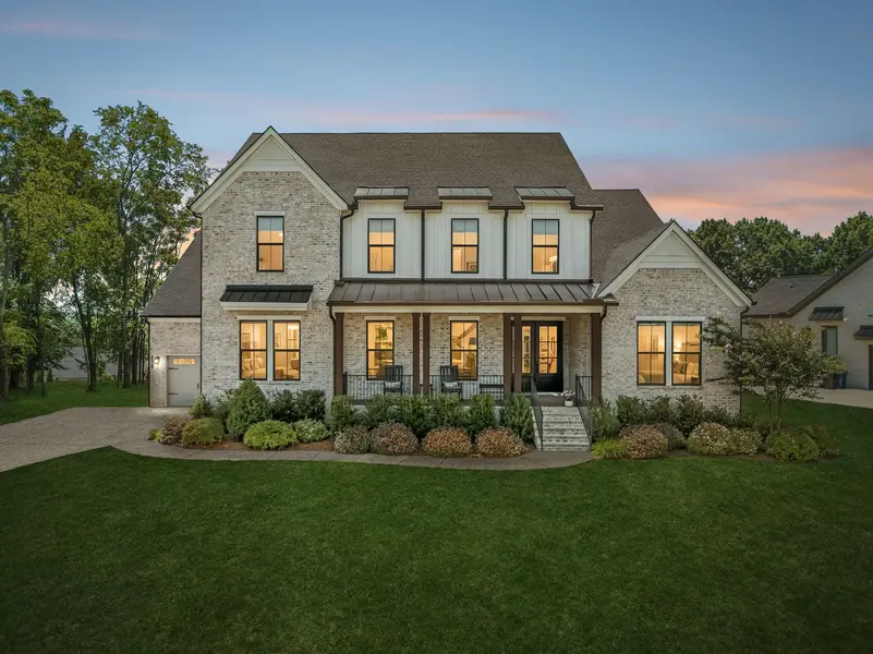 4784 Woodrow Pl, Arrington, TN 37014