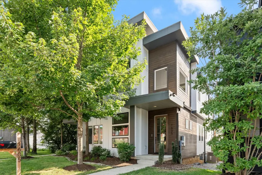 1605 10th Ave #N, Nashville, TN 37208