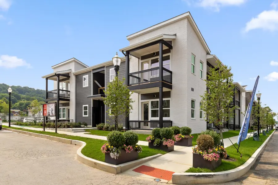 1776 S Watkins Street, Chattanooga, TN 37404