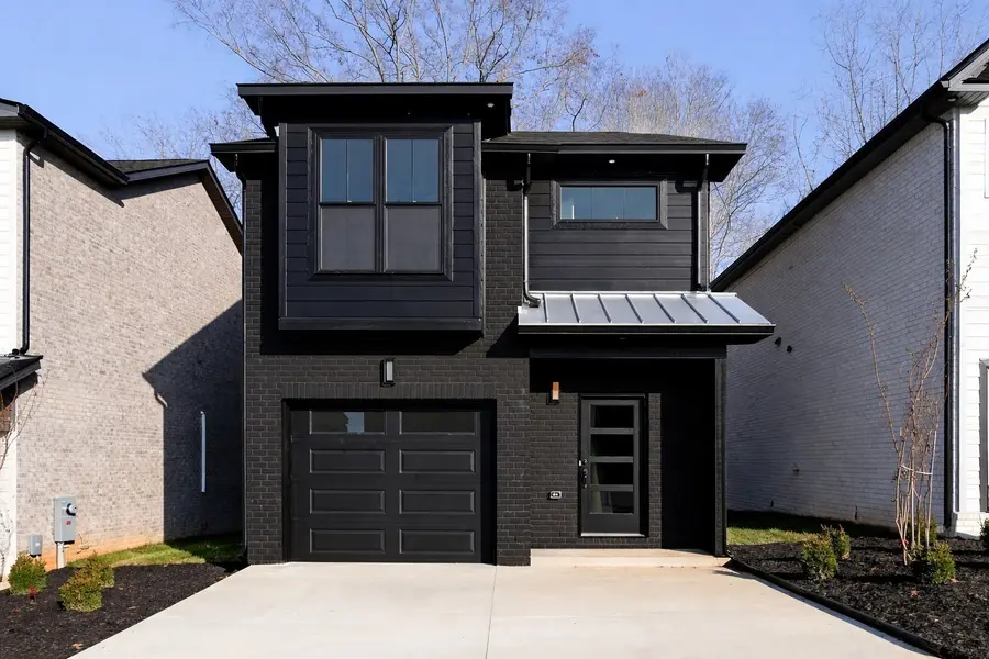 60 Dutch Dr, Clarksville, TN 37043