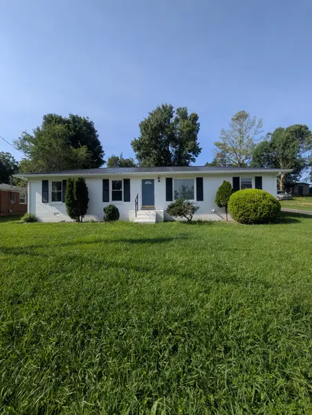 529 McFerrin St, Woodbury, TN 37190