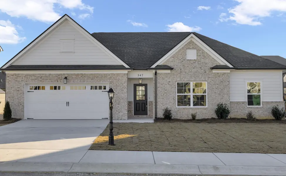 421 Winchester Drive, Fort Oglethorpe, GA 30742