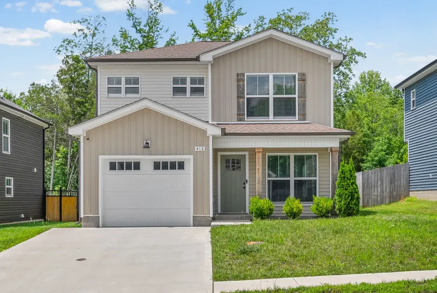 412 Hillside Dr, Clarksville, TN 37040