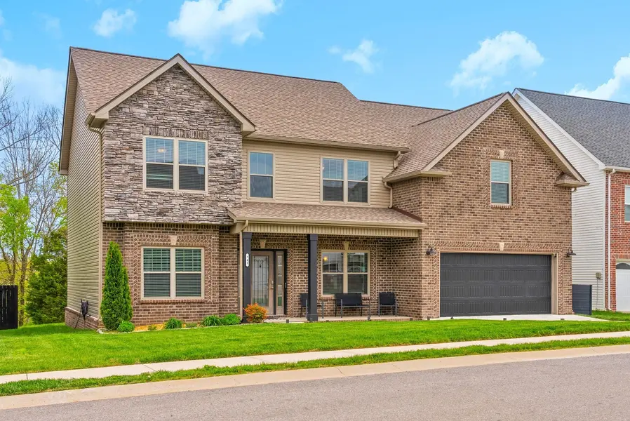 741 Buffalo Ford Dr, Clarksville, TN 37042