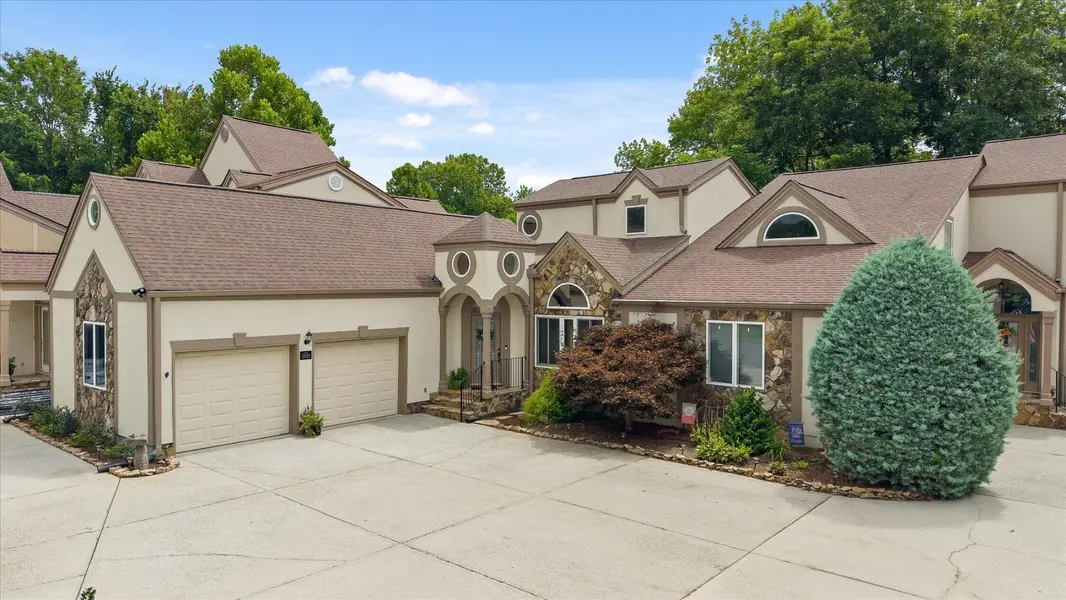 9934 Cattails Meadow Lane, Ooltewah, TN 37363
