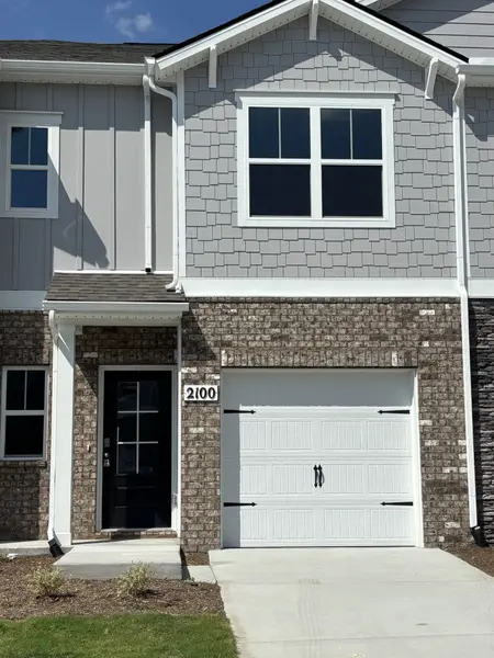 2100 Widgeon Pt, Lebanon, TN 37090
