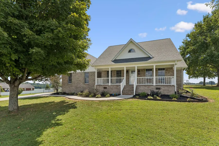 13 Elizabeth Cir, Fayetteville, TN 37334