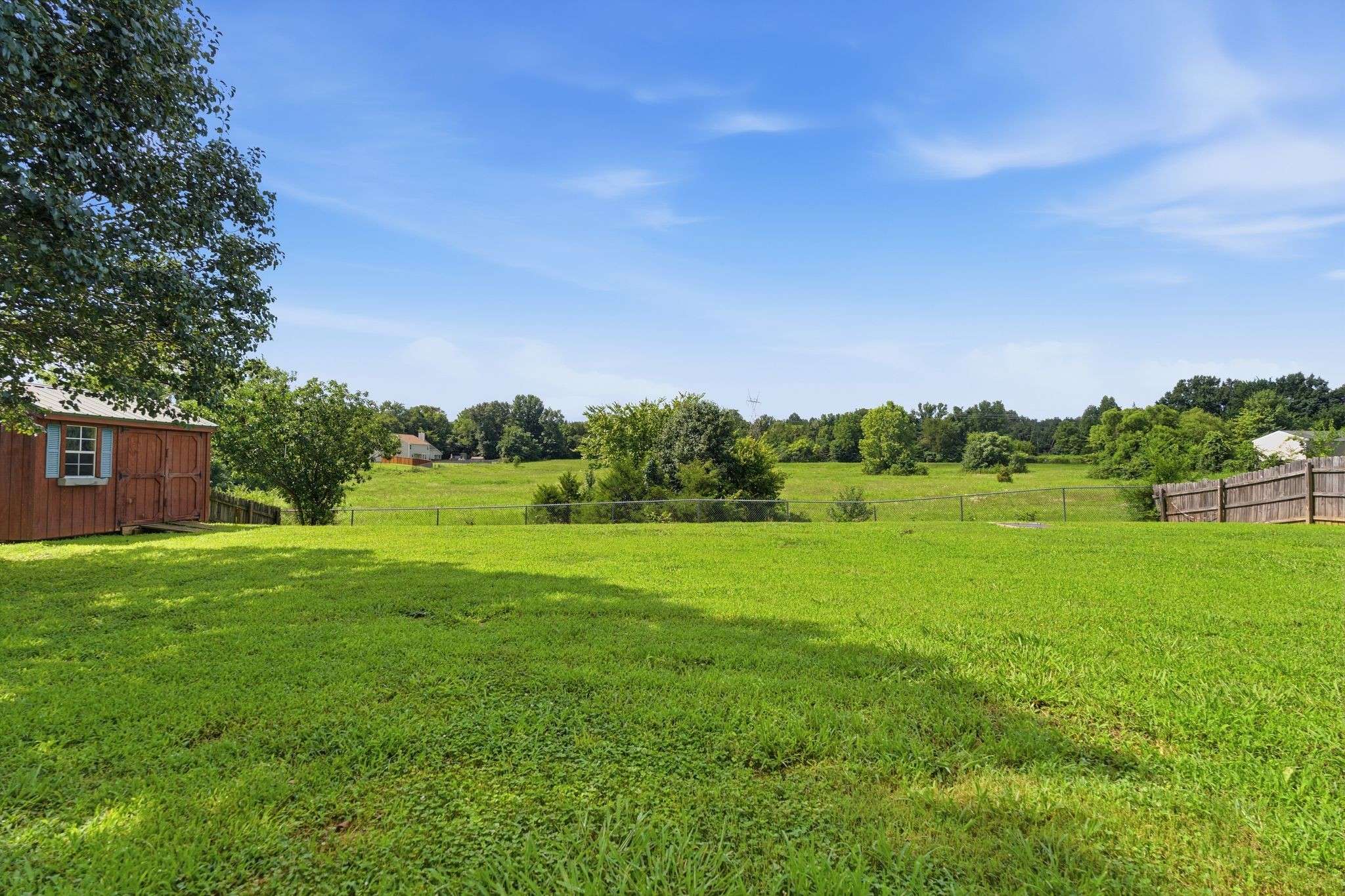 1239 California Dr, Murfreesboro, TN 37129