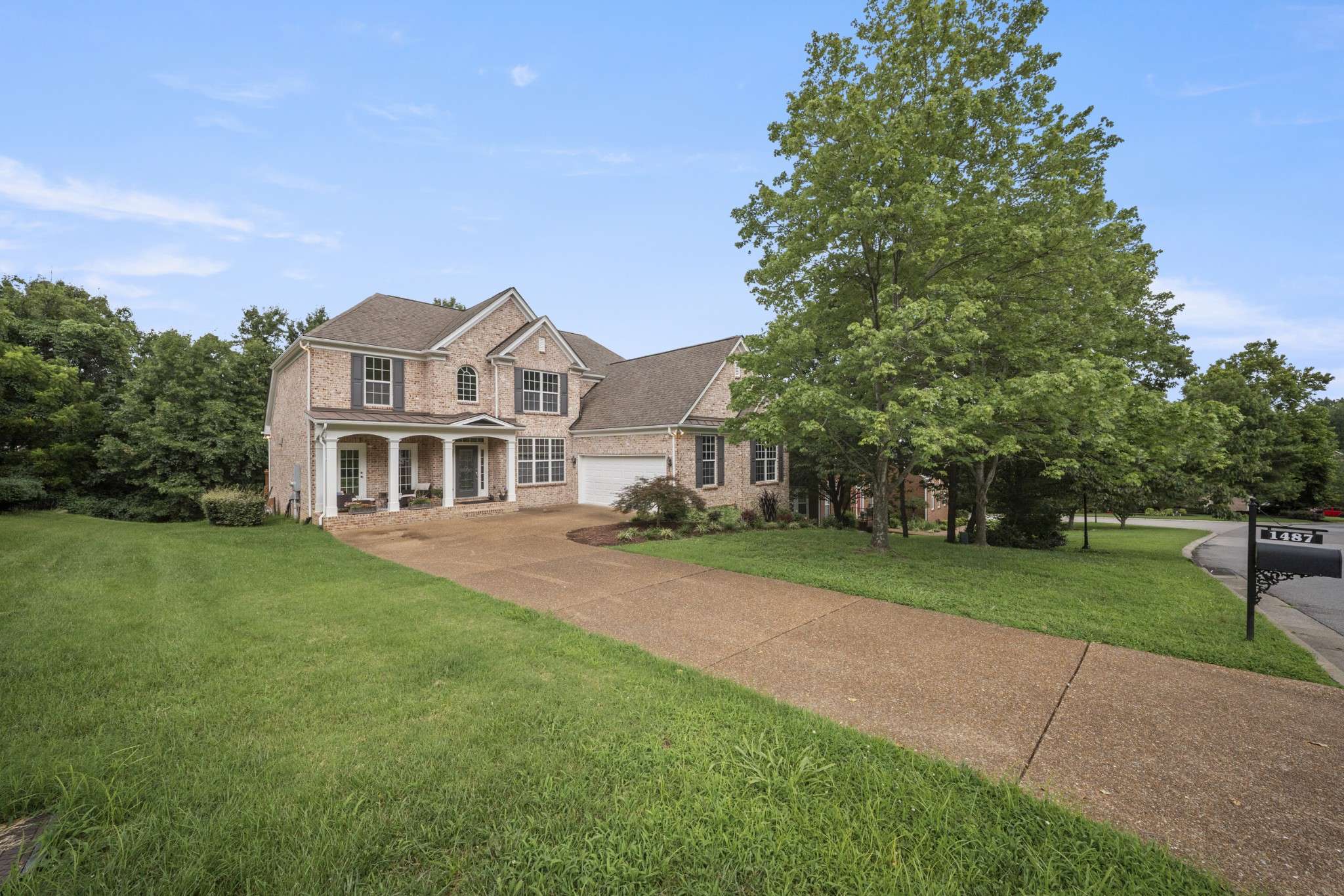 1487 Red Oak Dr, Brentwood, TN 37027