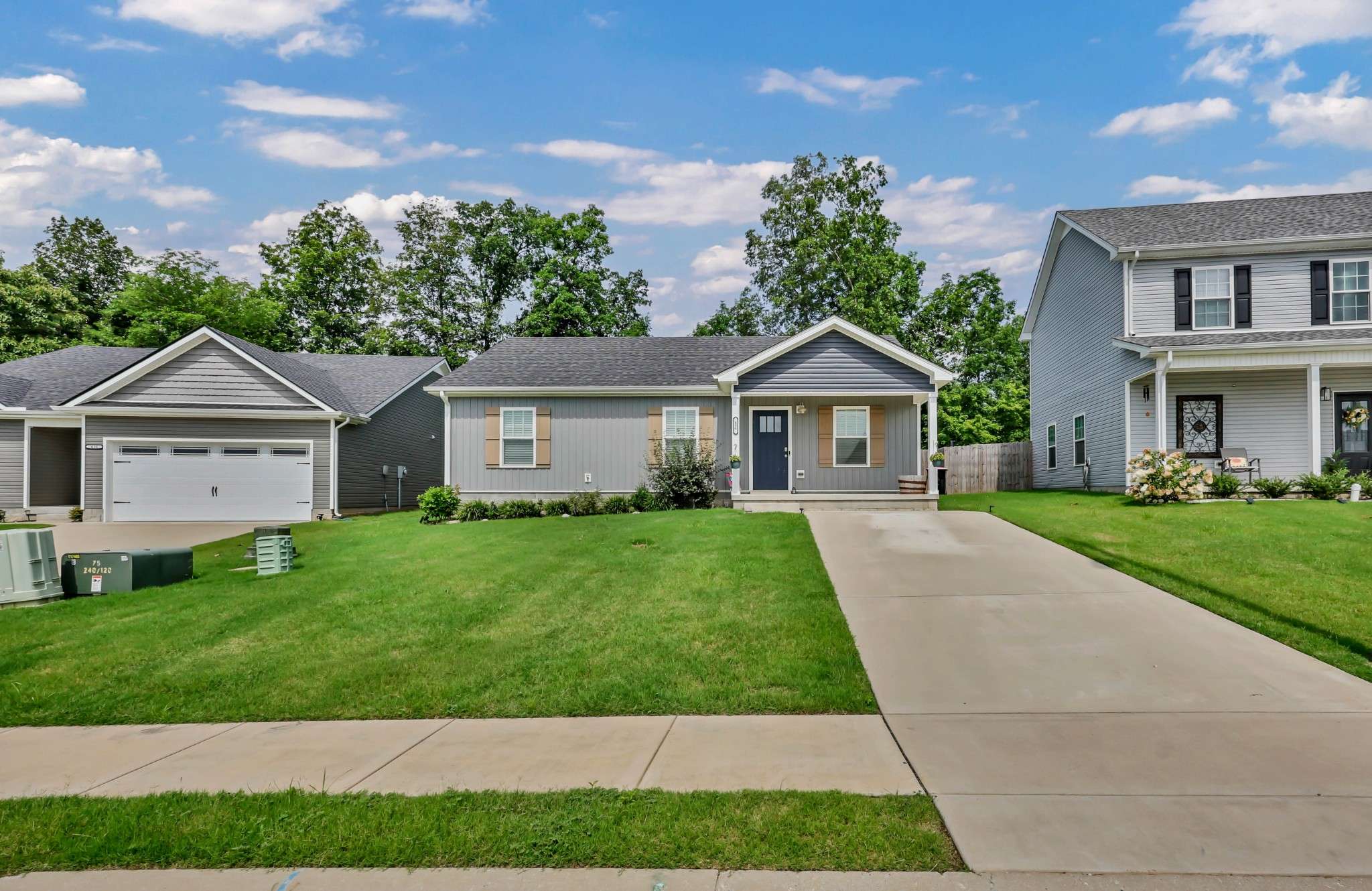 486 Mattingly Dr, Clarksville, TN 37042