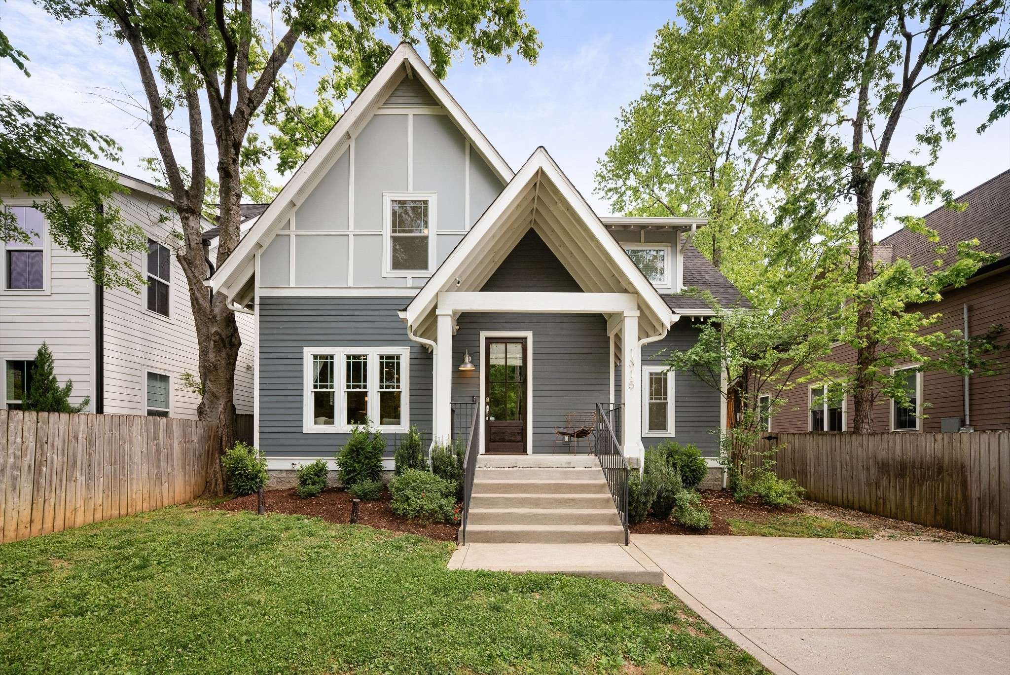 1315 Greenland Ave, Nashville, TN 37216