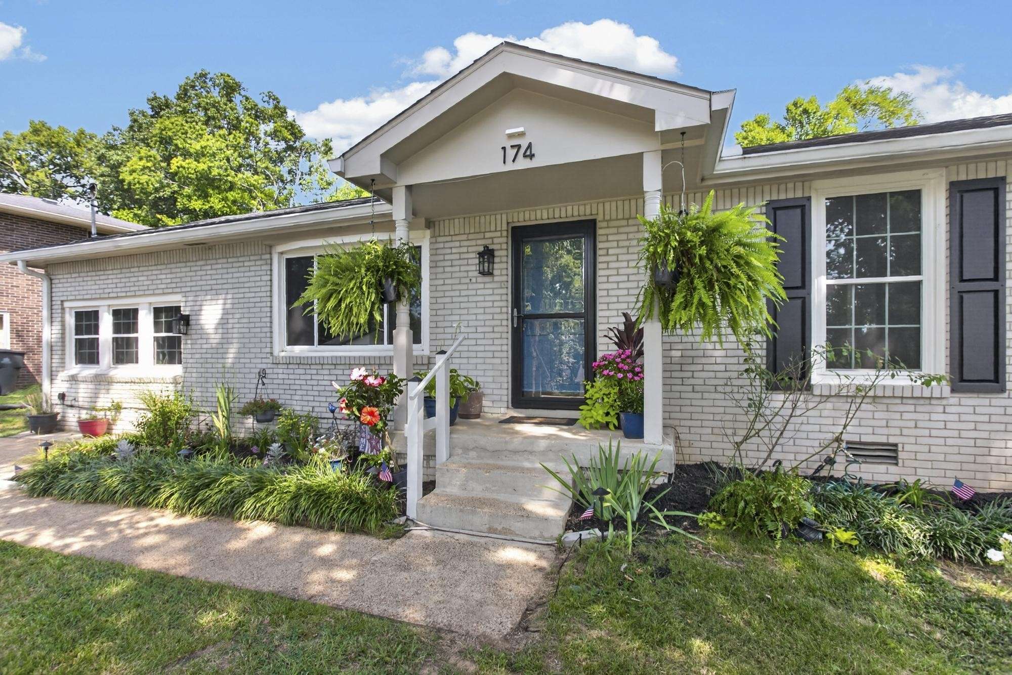 174 Brenda Ct, Antioch, TN 37013