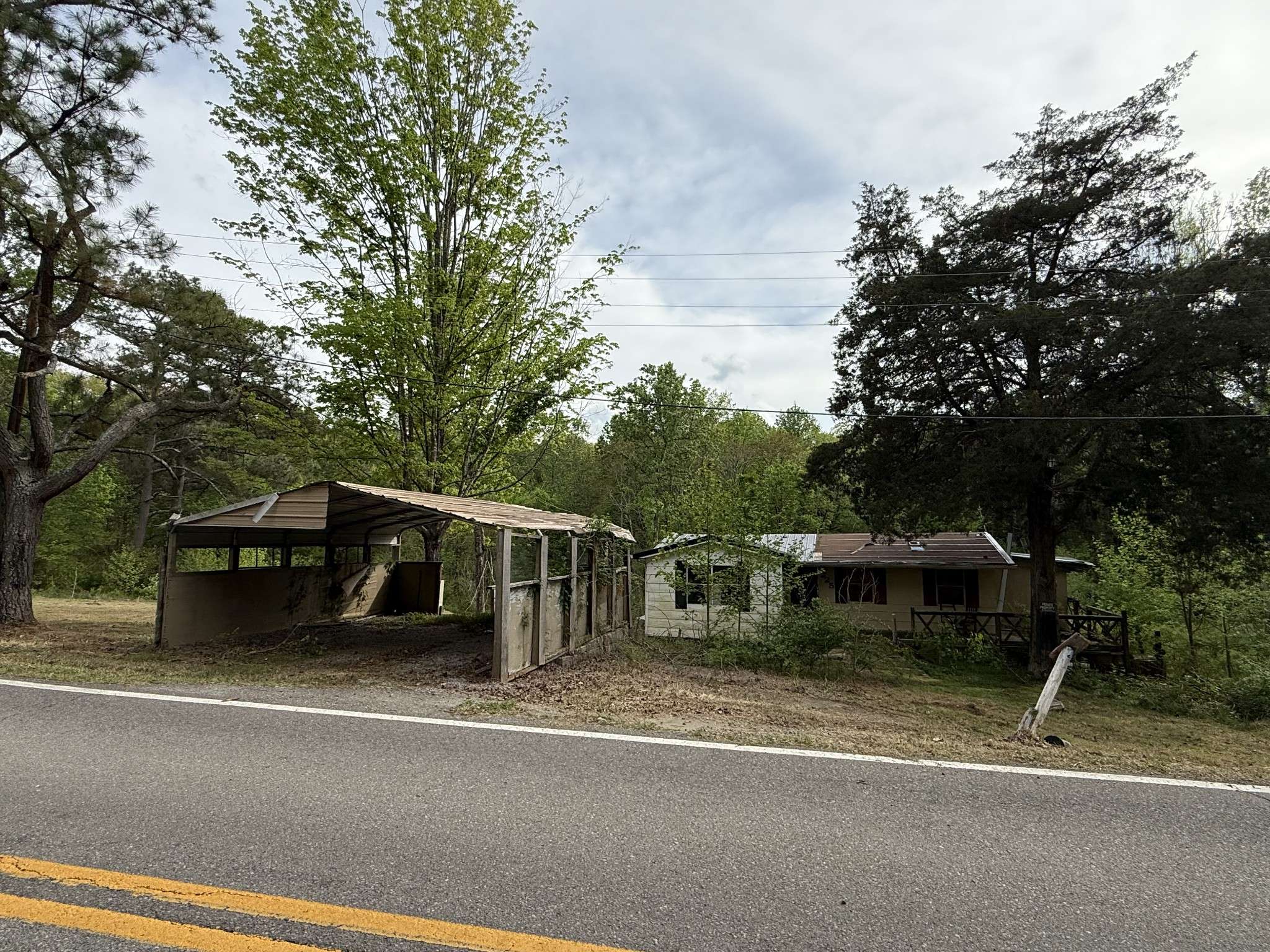 225 Attaway Rd #N, Clarksville, TN 37040