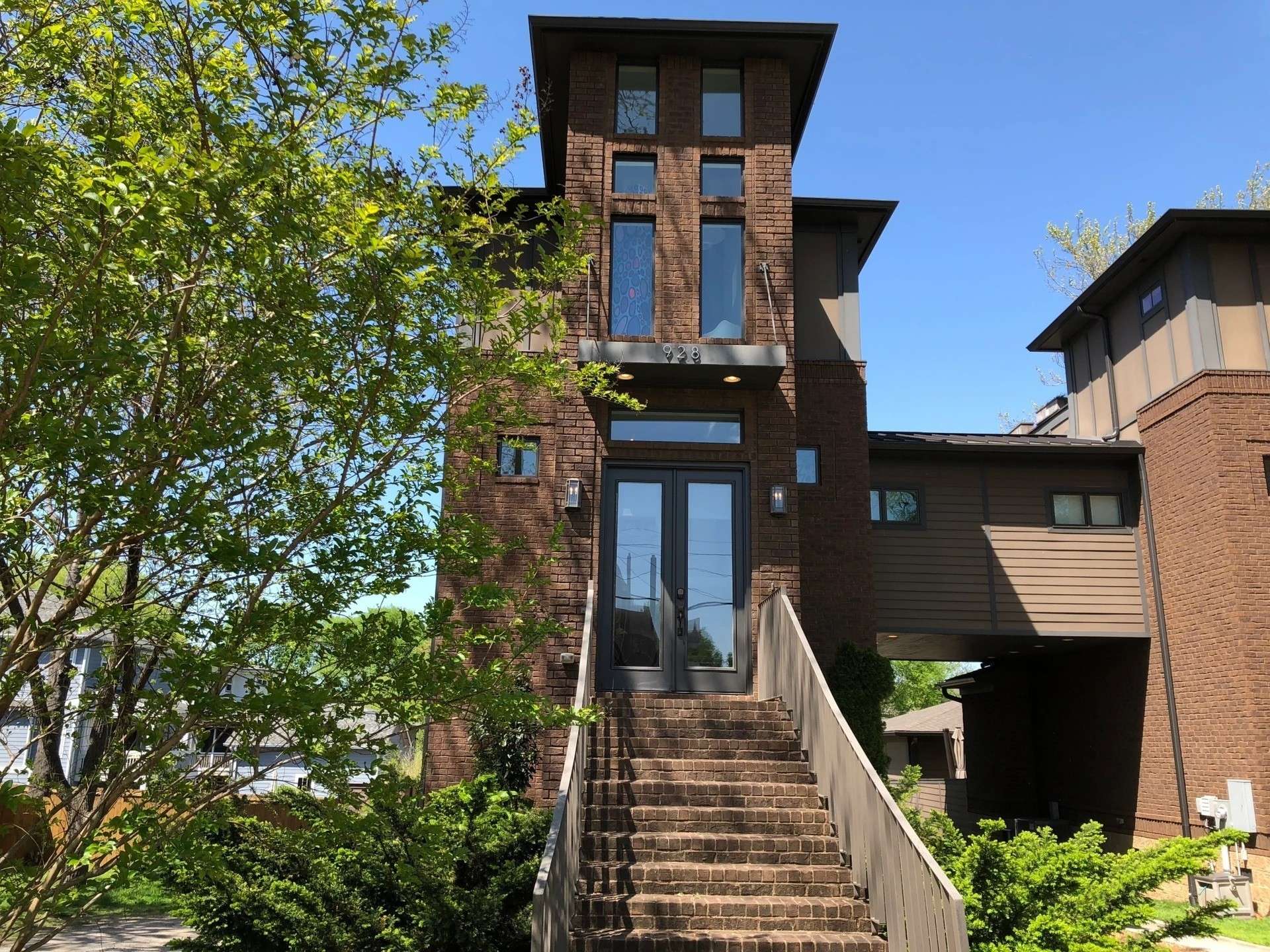 928 Caruthers Ave, Nashville, TN 37204