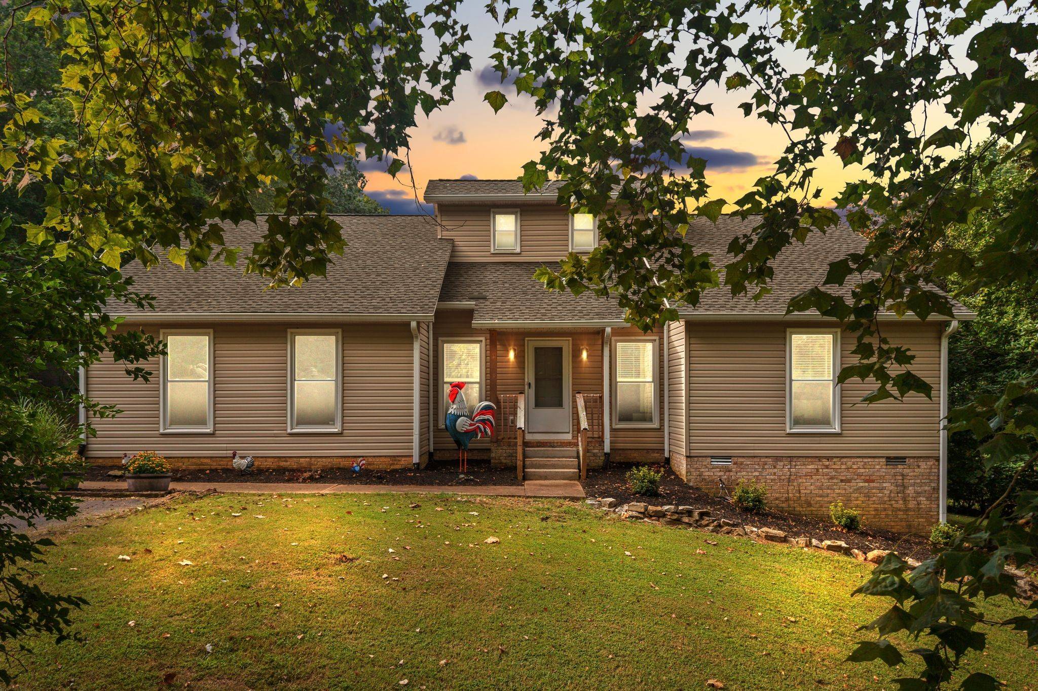 629 Blue Ridge Dr, Columbia, TN 38401