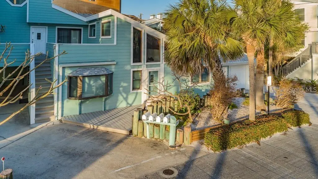 2702 BEACH TRL #D, Indian Rocks Beach, FL 33785