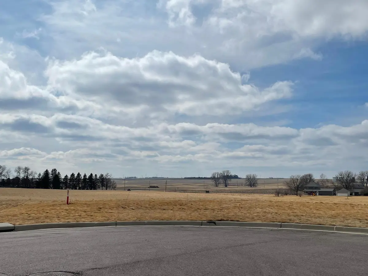 421 7th AVE W, Edgerton, MN 56128