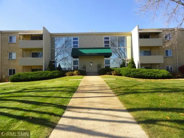 7000 Sandell AVE #5, Edina, MN 55435