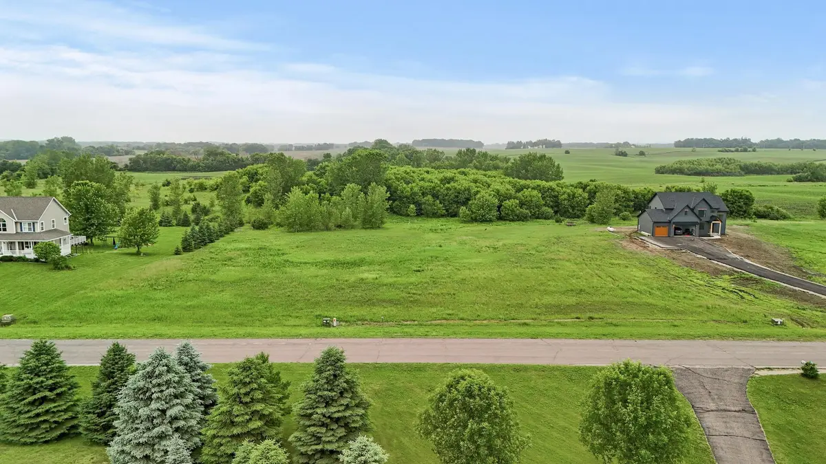 20605 746th AVE, Dassel, MN 55325