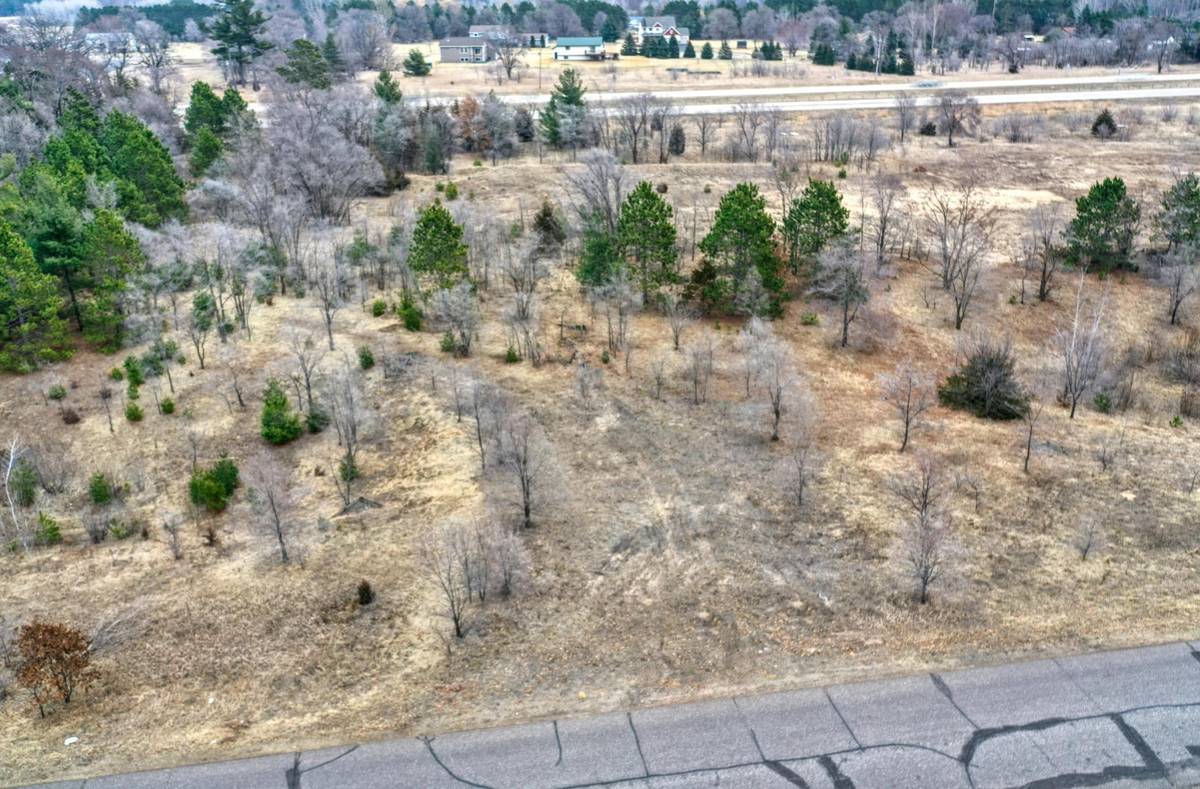 23566 Ulysses ST NE, East Bethel, MN 55005