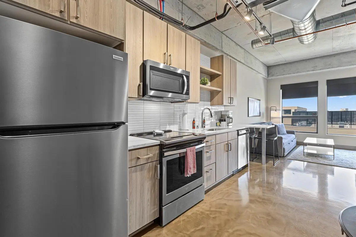 728 3rd ST N #703, Minneapolis, MN 55401
