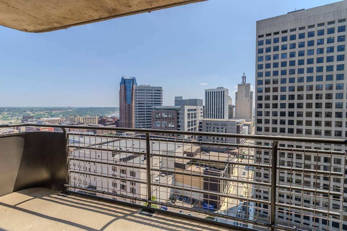 66 9th ST E #2315, Saint Paul, MN 55101