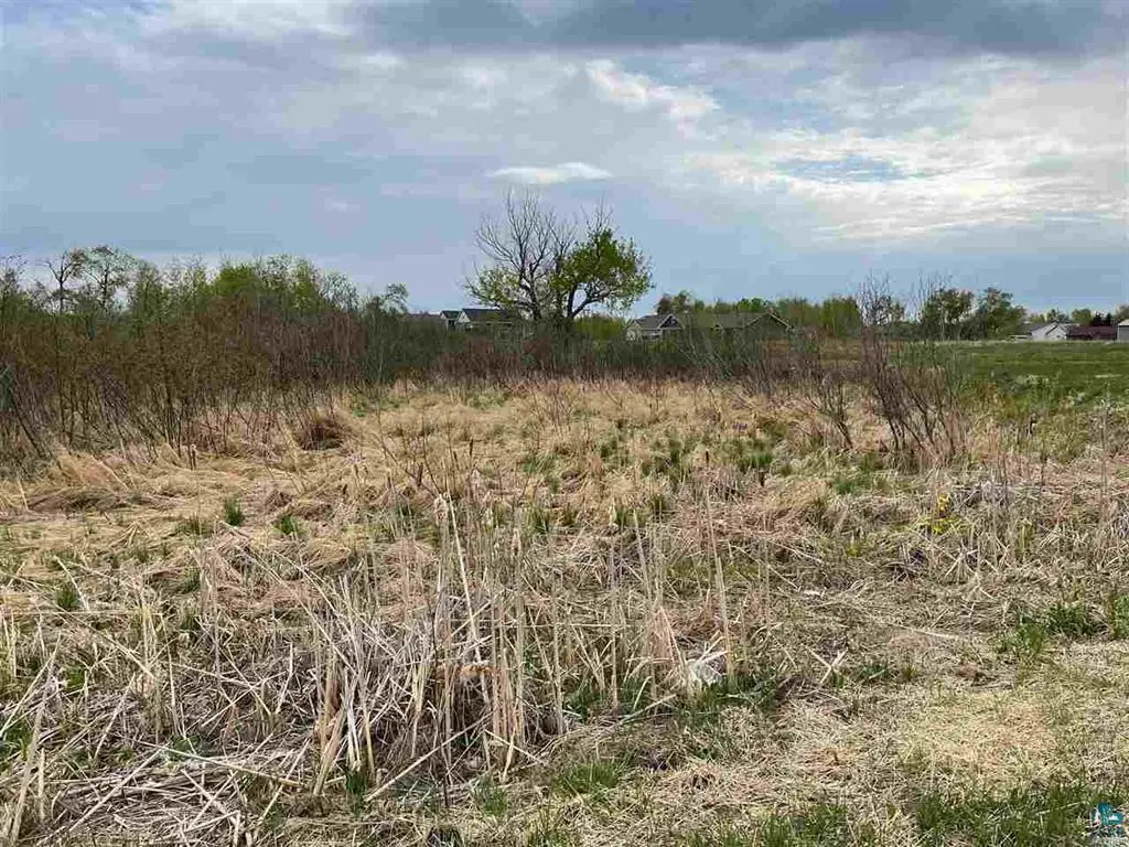 34 Spartan Circle DR, Superior, WI 54880