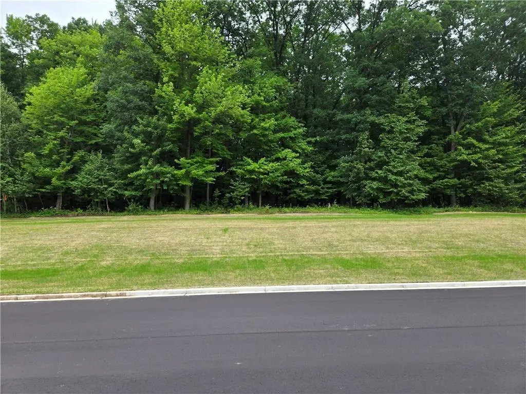 1453 Sykora LN, Boyceville, WI 54725
