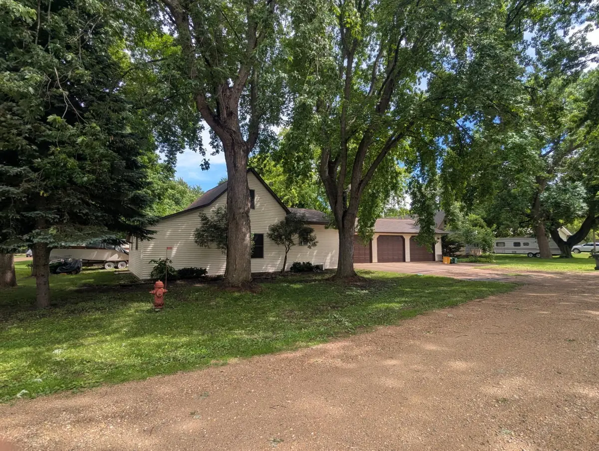 110 N Grant ST, Taunton, MN 56291