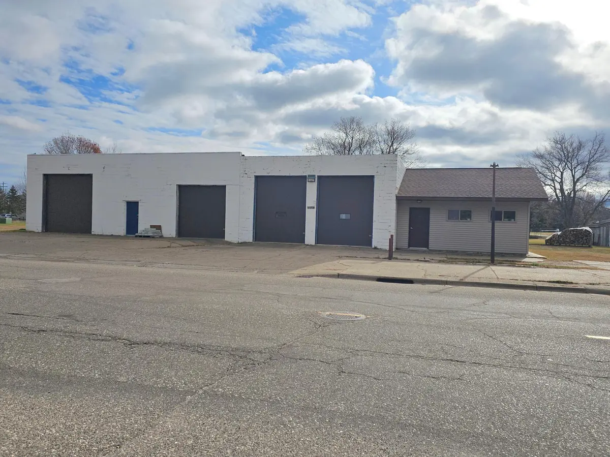 315 Main ST W, Onamia, MN 56359