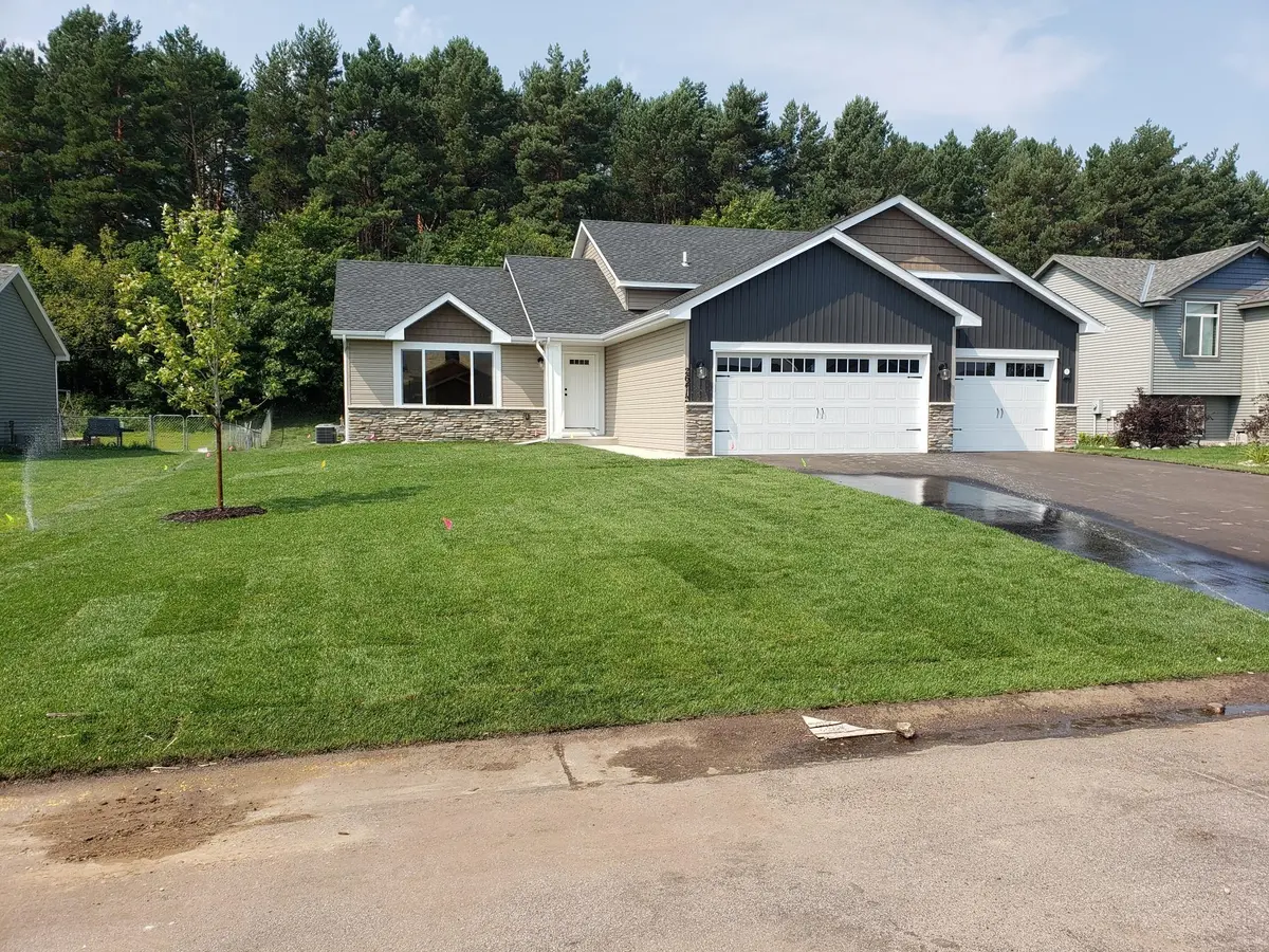 4840 Maple ST, Rockford, MN 55373