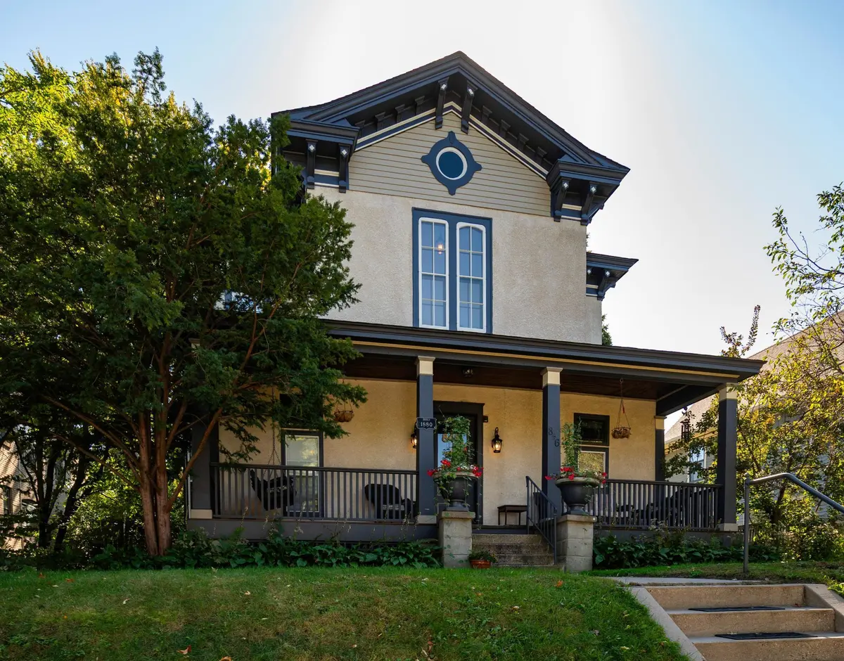 846 Lincoln AVE, Saint Paul, MN 55105