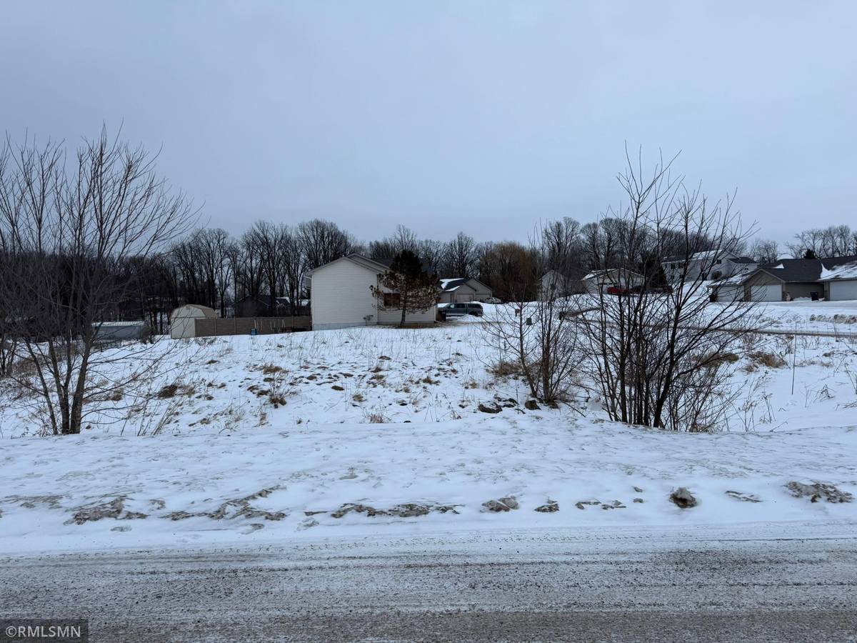 W1100 Cardinal DR, Spring Valley, WI 54767