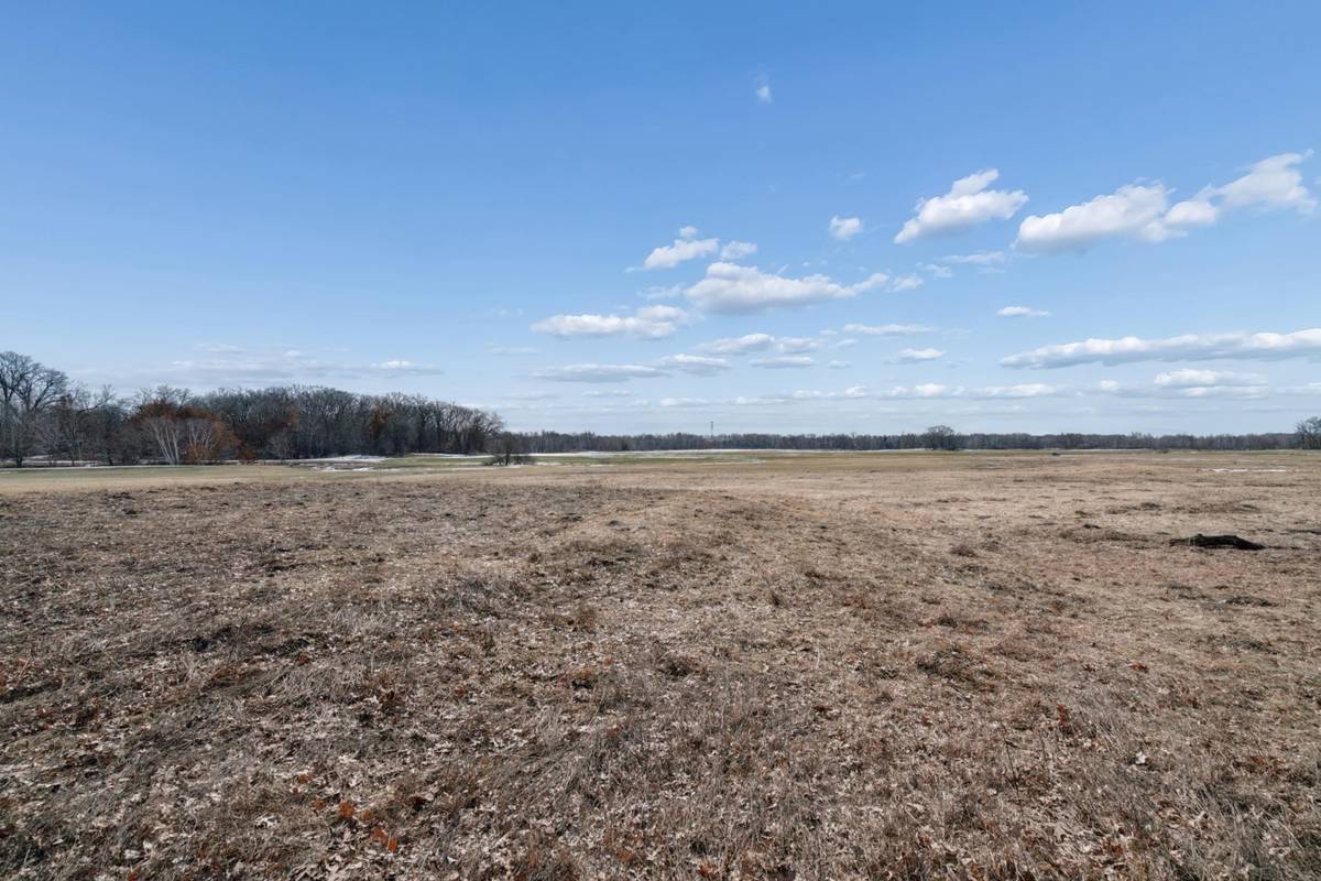 4068 155th AVE NE, Ham Lake, MN 55304