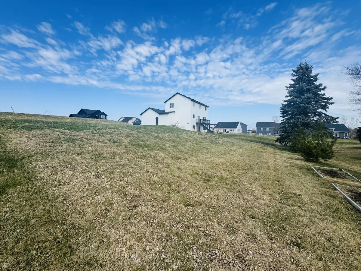 258 3rd ST SW, Delano, MN 55328