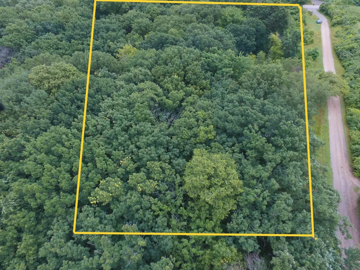TBD Sterling ST S, Maplewood, MN 55119
