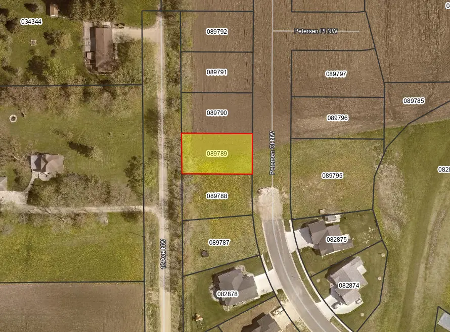 1130 Petersen CT NW, Stewartville, MN 55976