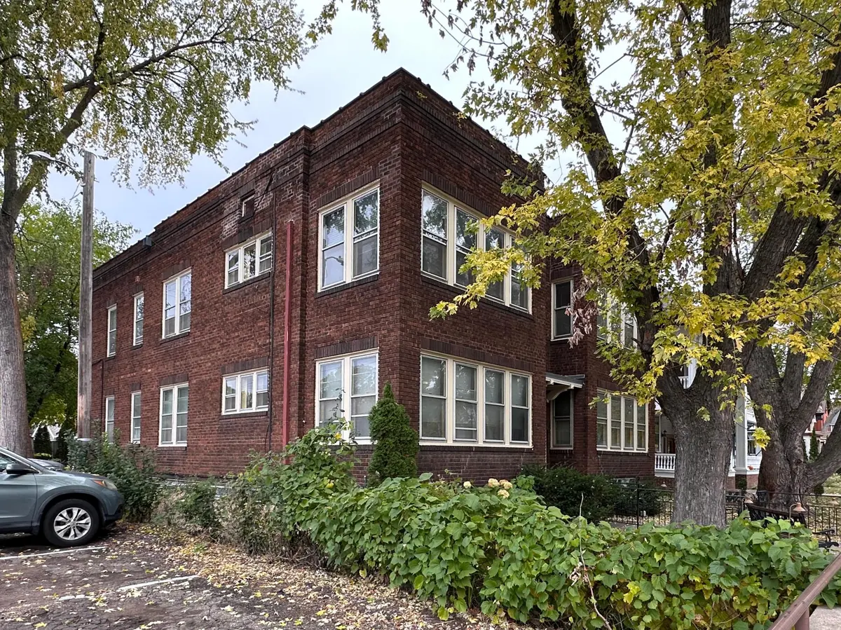 609 Portland AVE, Saint Paul, MN 55102