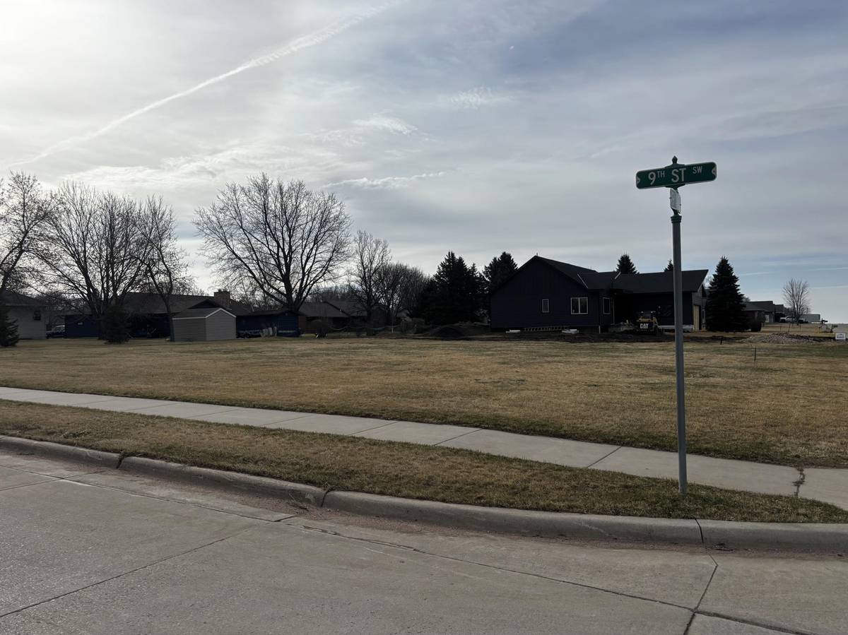 901 9th AVE SW, Pipestone, MN 56164