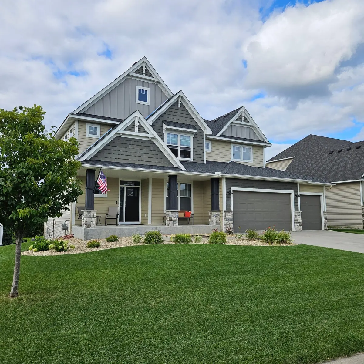 10922 Brookside TRL N, Champlin, MN 55316