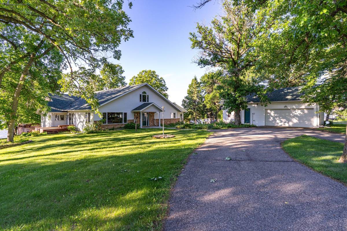 15707 Sandy Beach RD SE, Mentor, MN 56736