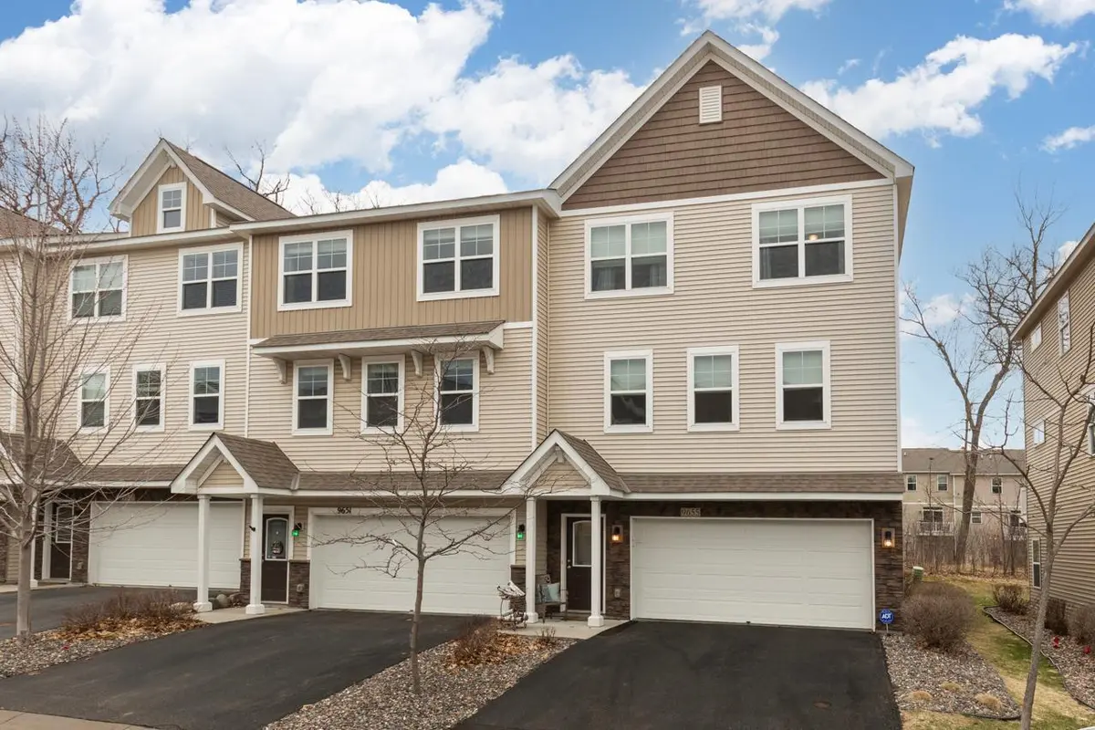 9655 Merrimac LN N, Maple Grove, MN 55369
