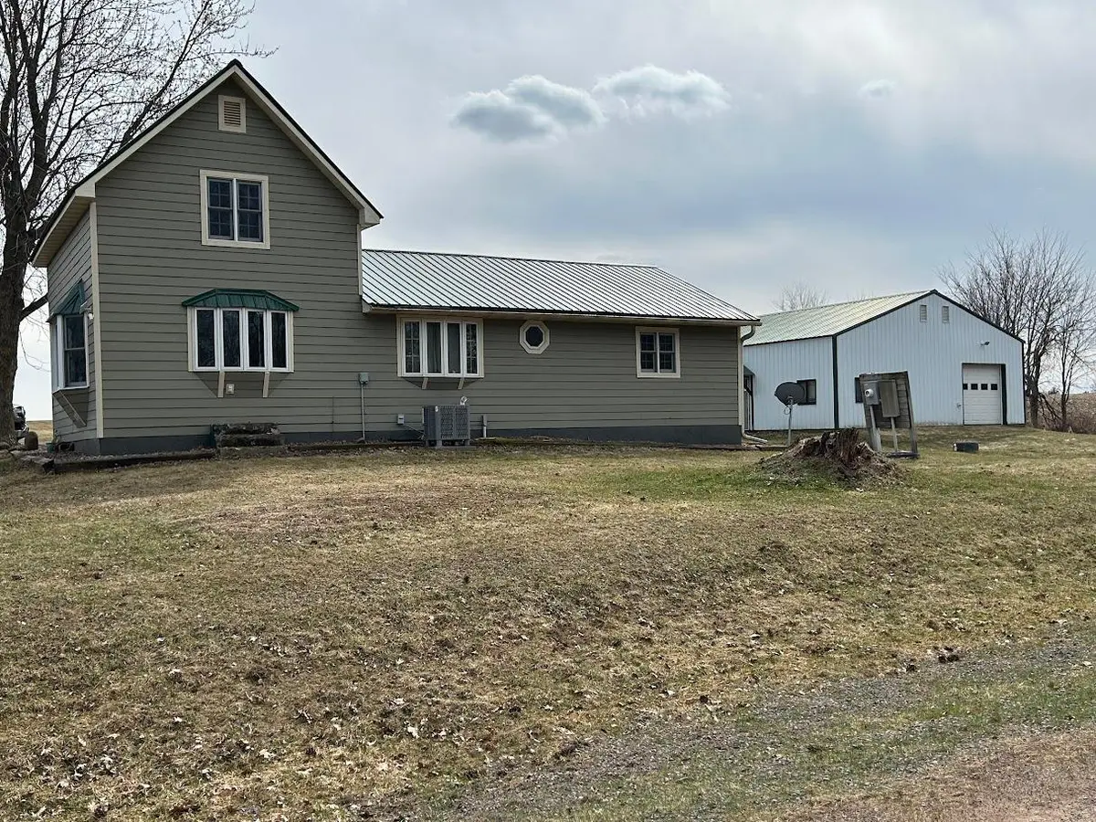 1085 13th AVE, Barron, WI 54812