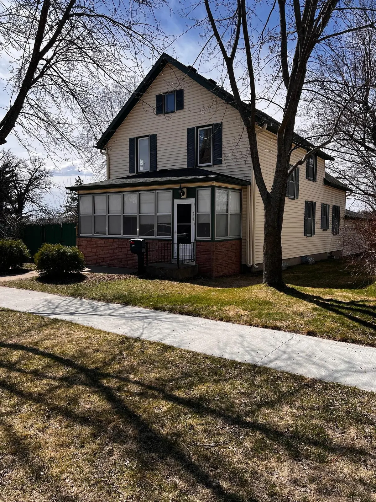 405 2nd AVE N, Sauk Rapids, MN 56379